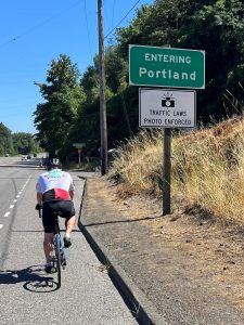 Hoby during his ride to Portland.