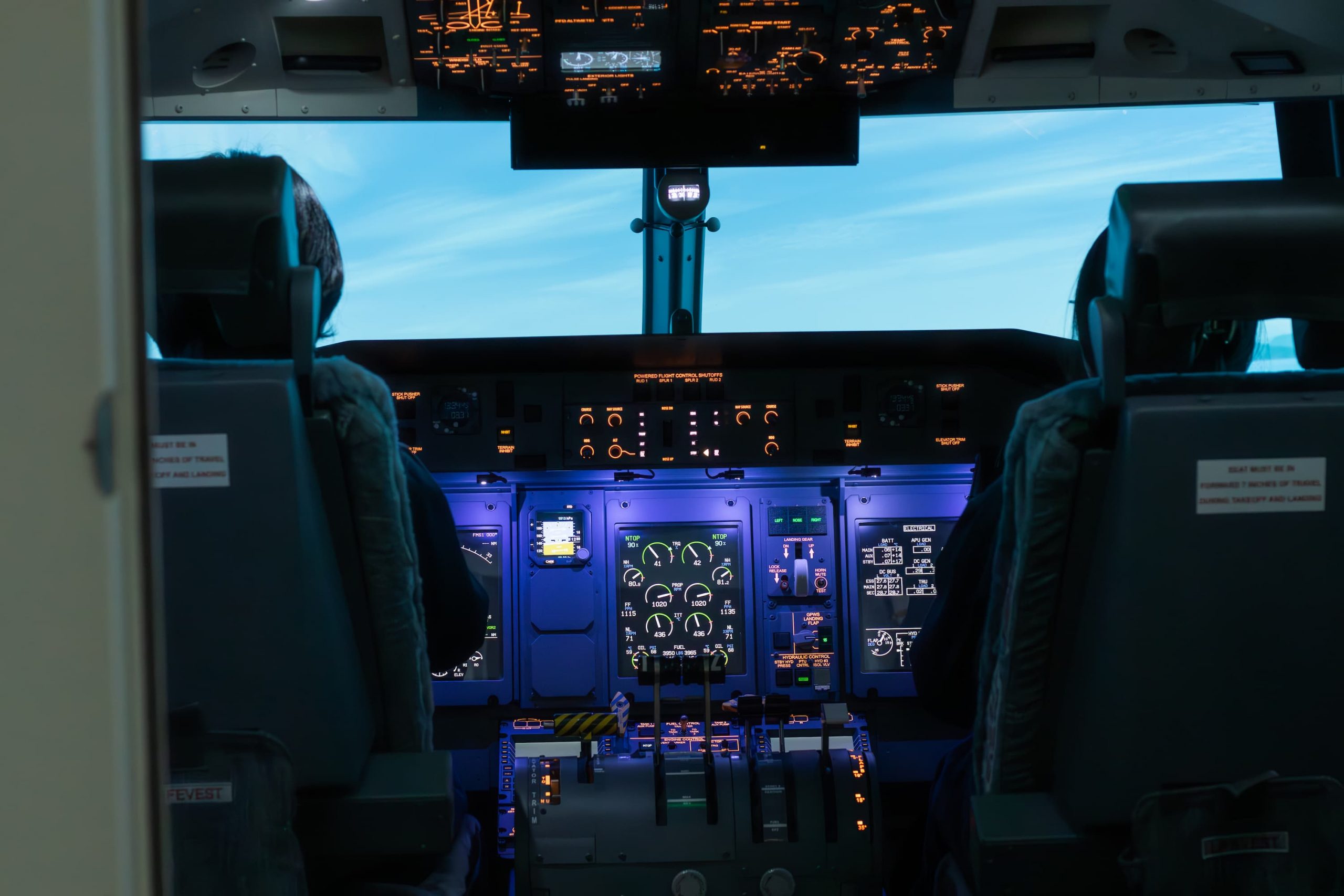 FDS-DASH8-Q400-FTD Simulator